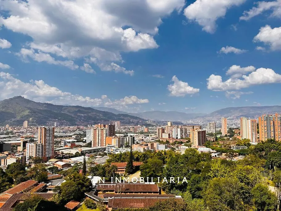 Espectacular Apartamento En Sabaneta Paris Daire Medellín